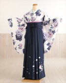 卒業式 袴 レンタル 女 oh5008 フルセットレンタル 大人用 女性 大学 短大 専門学校 謝恩会 高校 文化祭 大きめ小学生 卒業式袴 ３月 ４月 袴レンタル 人気 春 往復送料無料 白地に慶び