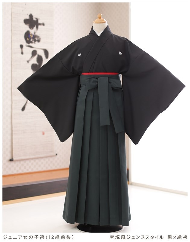 小学校卒業式袴レンタル 宝塚風タカラジェンヌスタイルの小学生卒業袴女の子用 小学校卒業式袴レンタル 宝塚風タカラジェンヌスタイルの小学生卒業袴女の子用