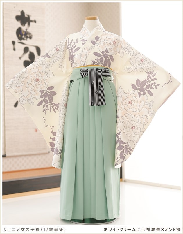小学校卒業式にジュニア卒業袴レンタル｜12歳前後の小学生女の子