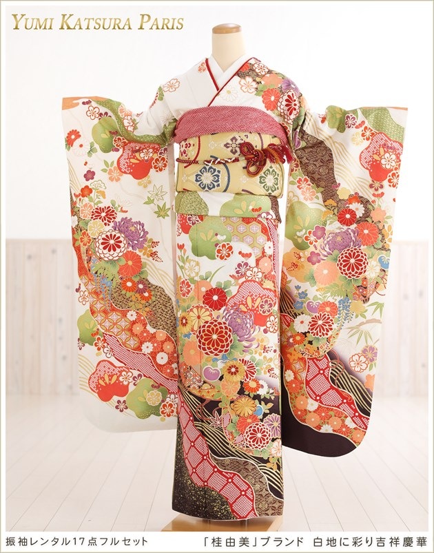 桂由美ブランド成人式振袖レンタル｜高級振り袖の金彩や豪華刺繍入り
