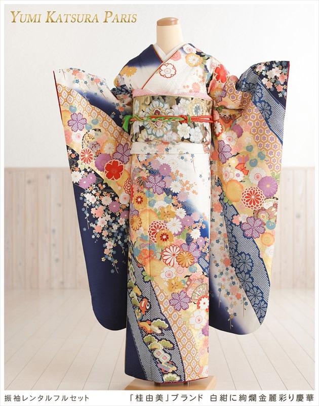 桂由美ブランド成人式振袖レンタル｜高級振り袖の金彩や豪華刺繍入り
