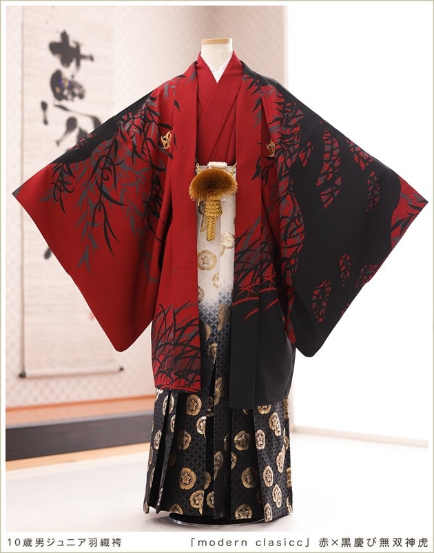黒花柄刺繍羽織 （黒の花柄刺繍羽織 為し）