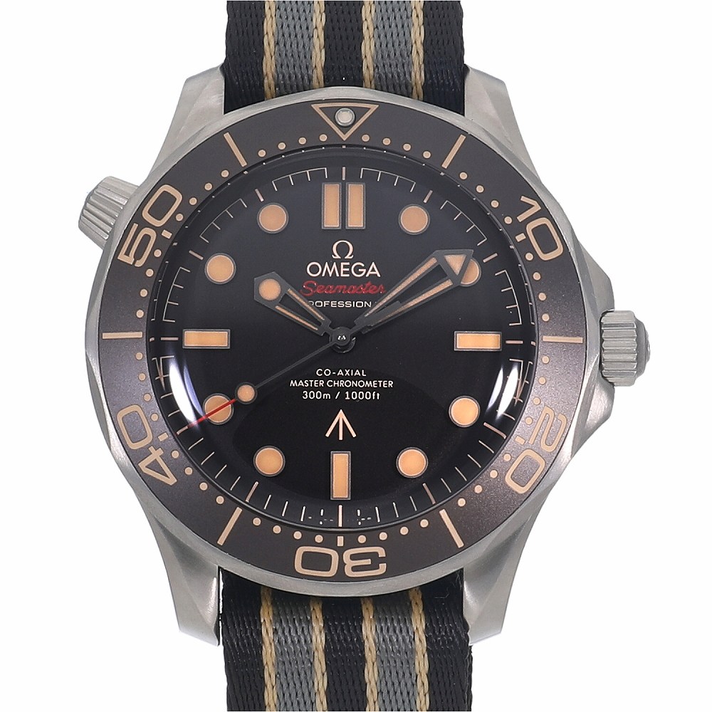 [未使用]オメガ シーマスター ダイバー 300m コーアクシャル マスタークロノメーター 007エディション 210.92.42.20.01.001 メンズ