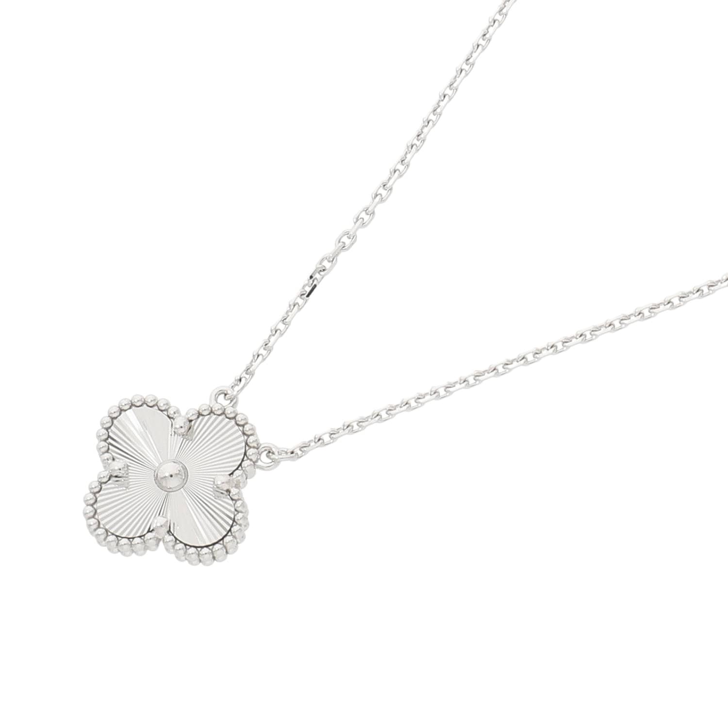 [中古]ヴァンクリーフ&アーペル ヴィンテージ アルハンブラ ペンダント ネックレス ギョーシェ ホワイトゴールド VCARP9XG00