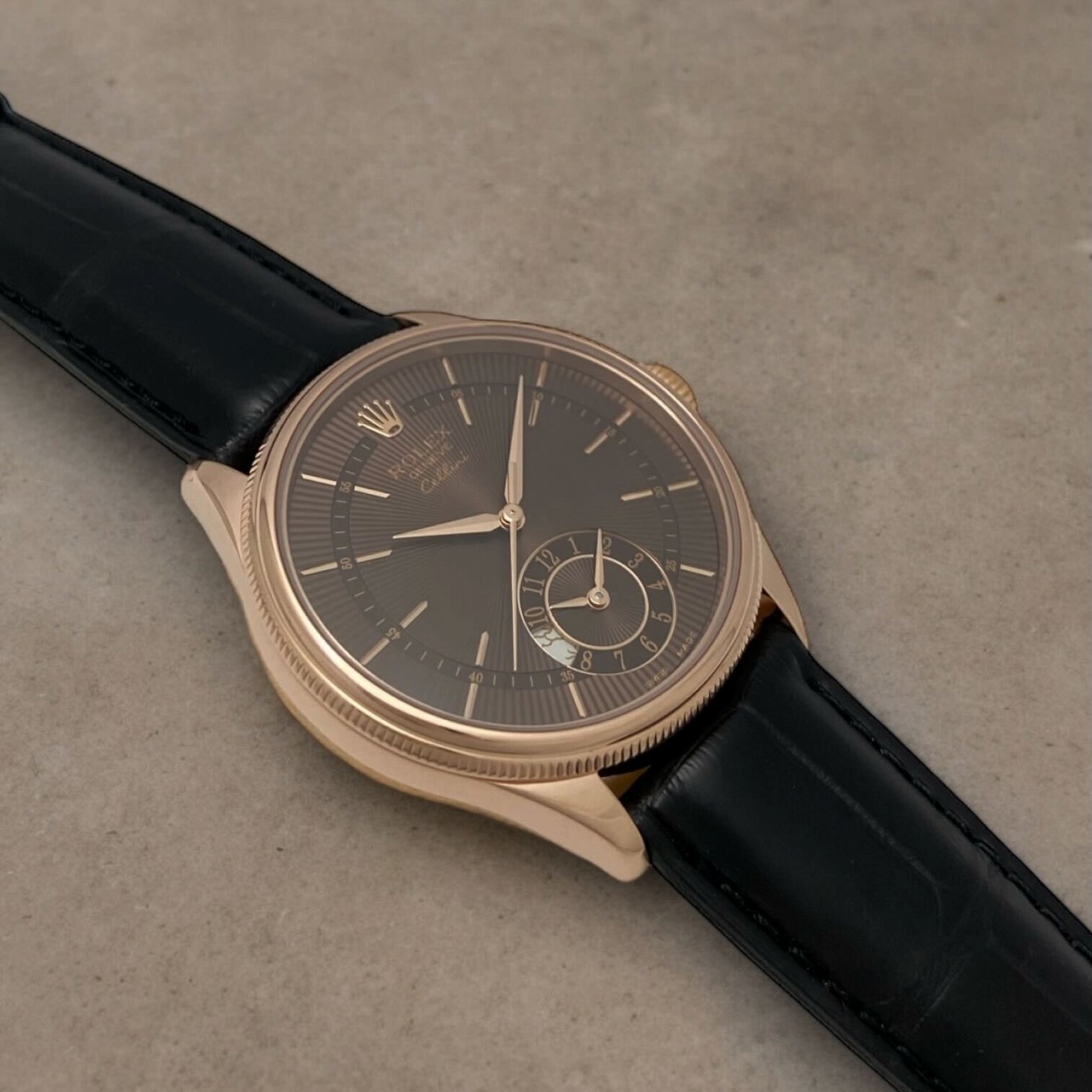 R8403 | [中古]ロレックス チェリーニ デュアル タイム 50525 ランダム