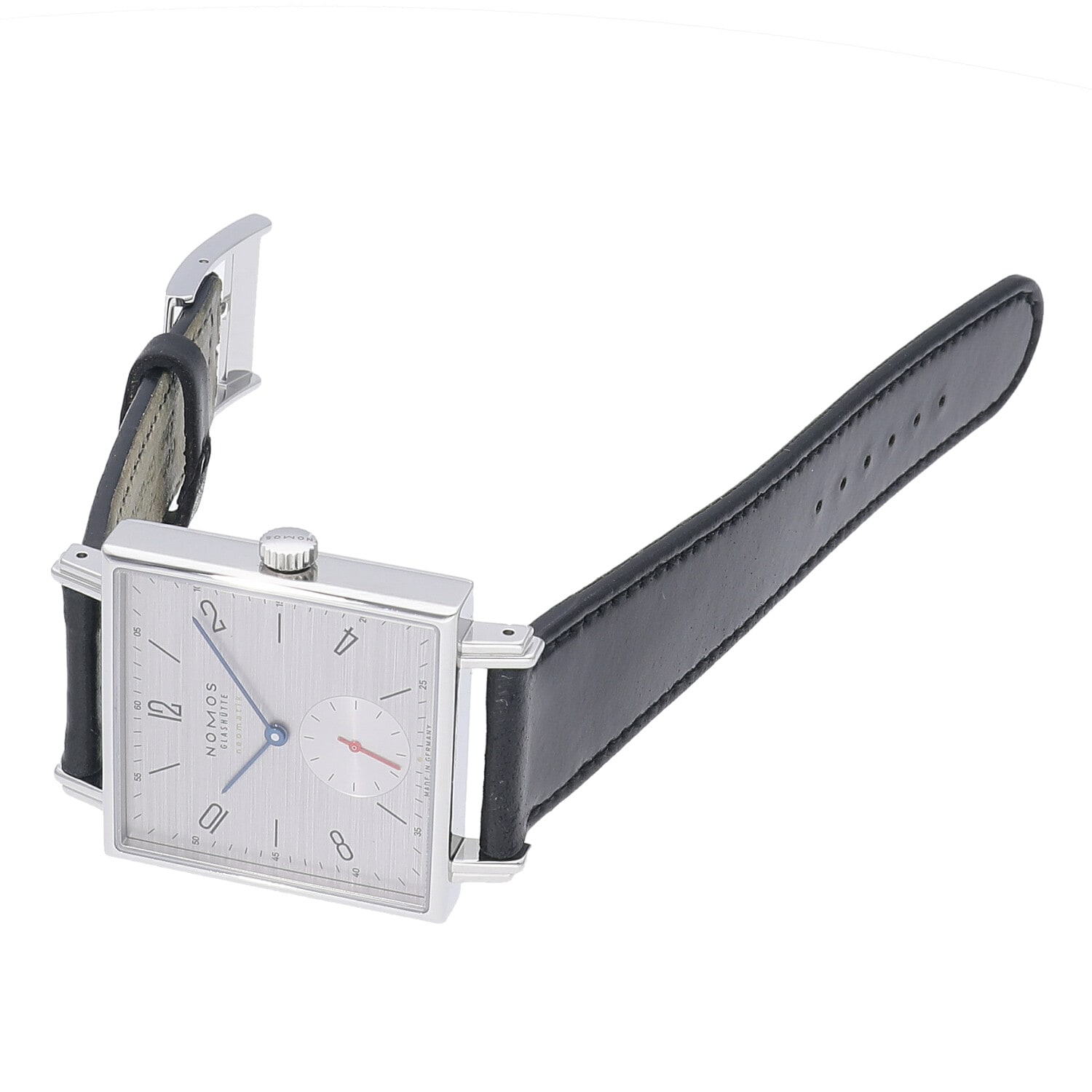 2111 | [新品]ノモス テトラ ネオマティック 39 シルバーカット