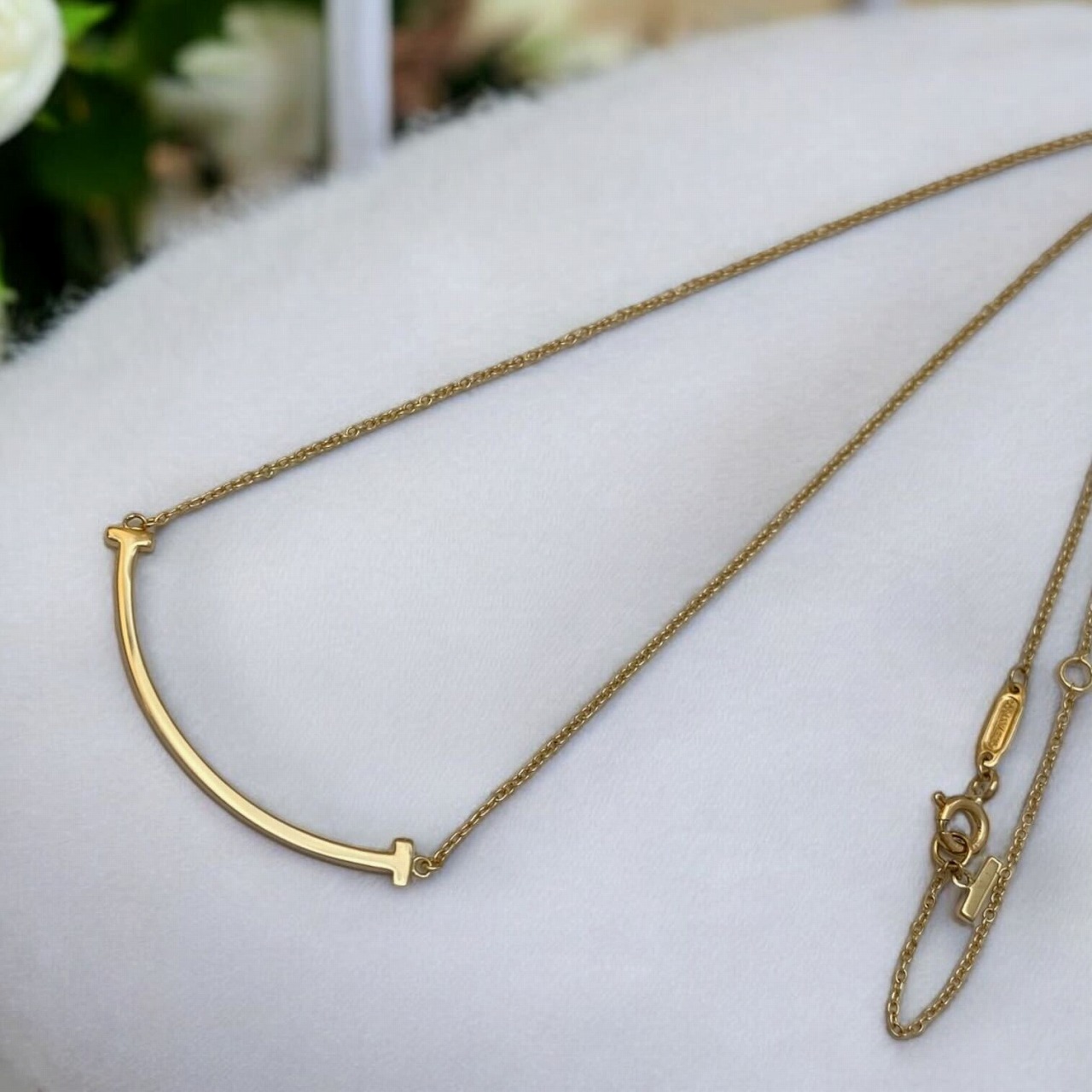 T8513 | [中古]ティファニー Tスマイル ペンダント スモール  