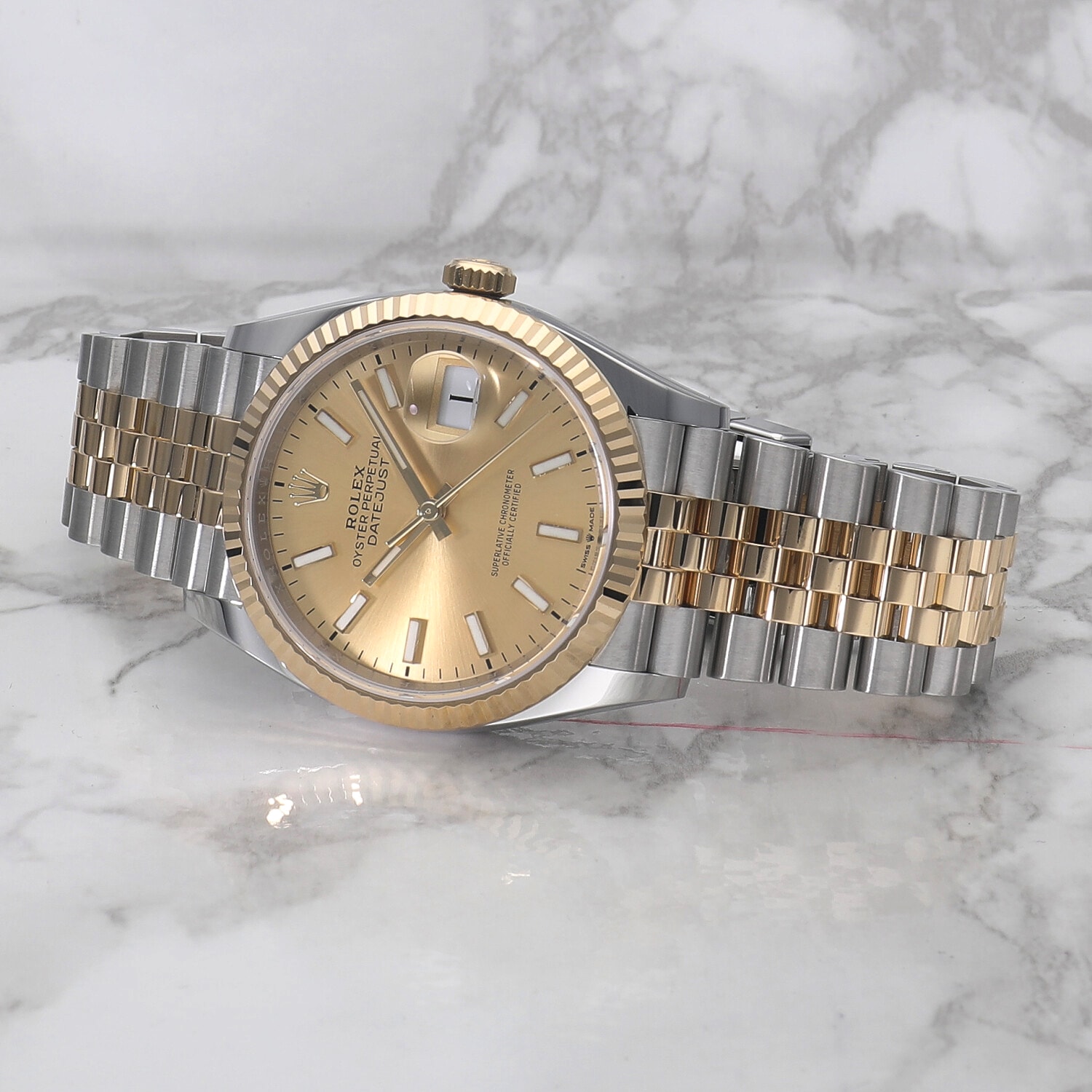 R2915 | [新品]ロレックス デイトジャスト 36 126233 シャンパン