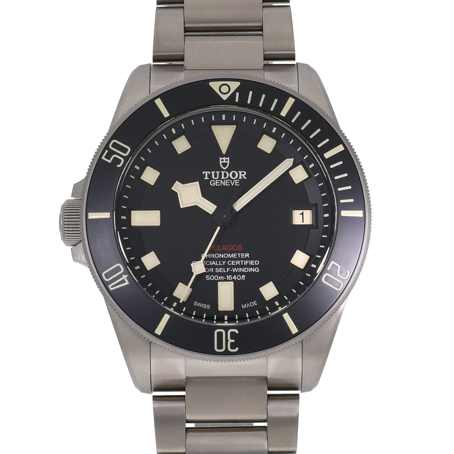 t6835-lhd-m25610tnl-0001