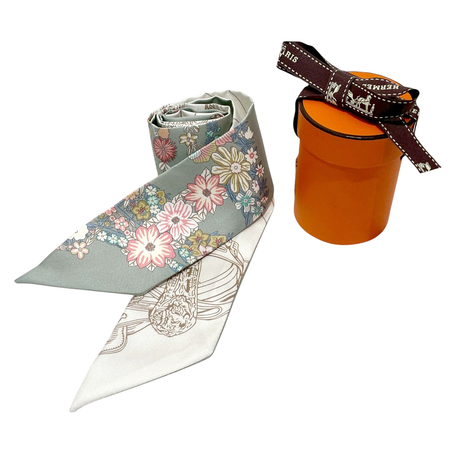 エルメス　ツイリー　花柄　ブリッドドゥガラ　ヴェールアマンド　ピンク　白　新品 エルメス ツイリー 花柄 ブリッドドゥガラ ヴェールアマンド