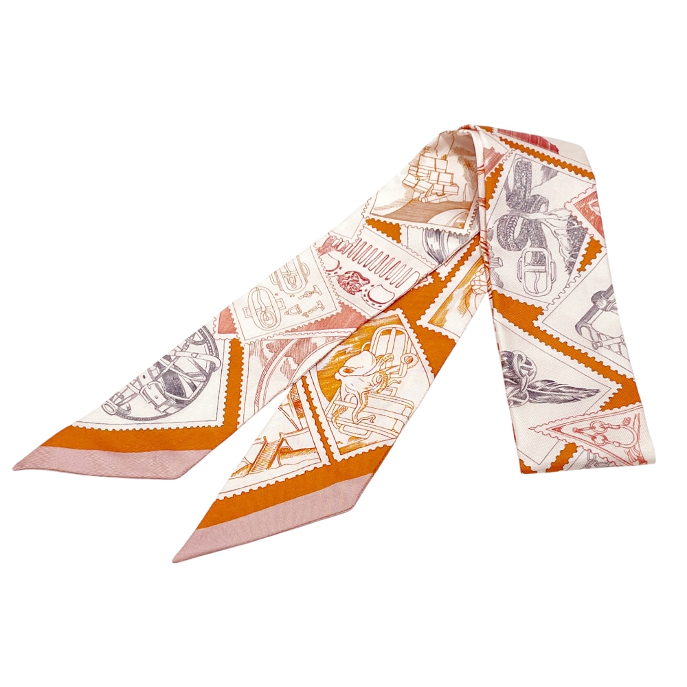 【美品】HERMES 2025AWツイリー <フォーブルの切手愛好家> Twilly 《フォーブルの切手愛好家》 | Hermès - エルメス-公式サイト