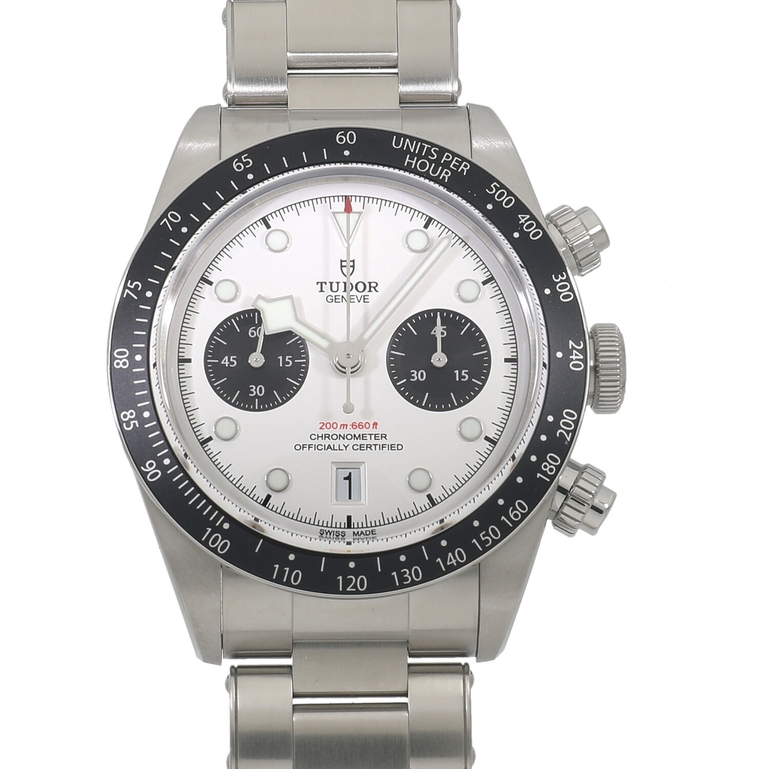 チューダーオマージュ ブラックベイクロノ モデル 白文字盤 クォーツ 未使用品 単なる復刻版にあらず、チューダー「ブラックベイ クロノ」をレビュー