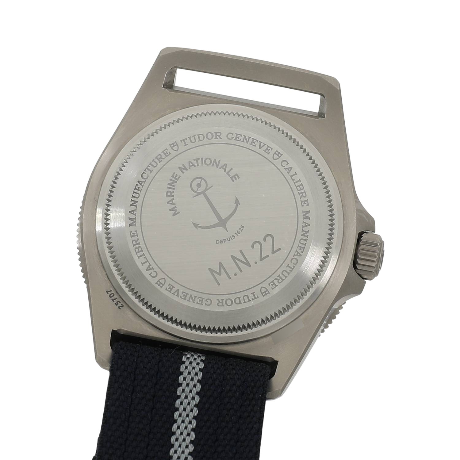 T11588 | [中古]チューダー ペラゴス FXD M25707B/22-0001 ブルー