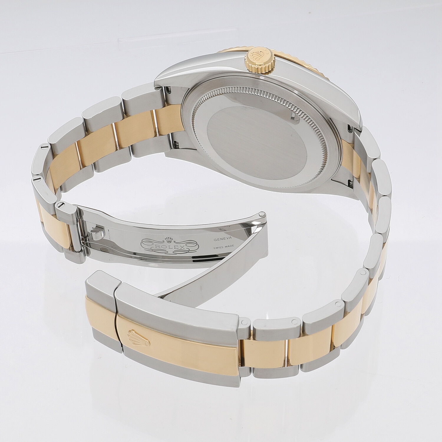 R7263 | [中古]ロレックス スカイドゥエラー 326933 ランダム