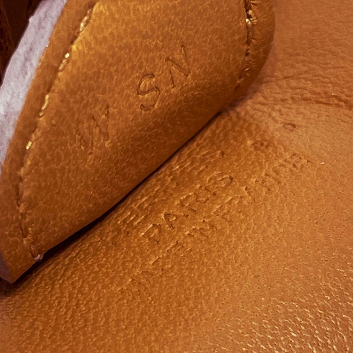 エルメス　ロデオ　ヒマラヤ　Pm 新品未使用 エルメス<br>ロデオ PM タッチ チャーム<br>エトゥープ×ヒマラヤ シロ