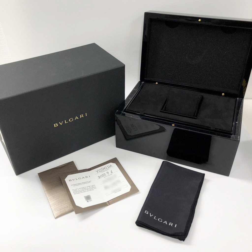 B5368 | [未使用]ブルガリ オクト フィニッシモ クロノグラフ GMT