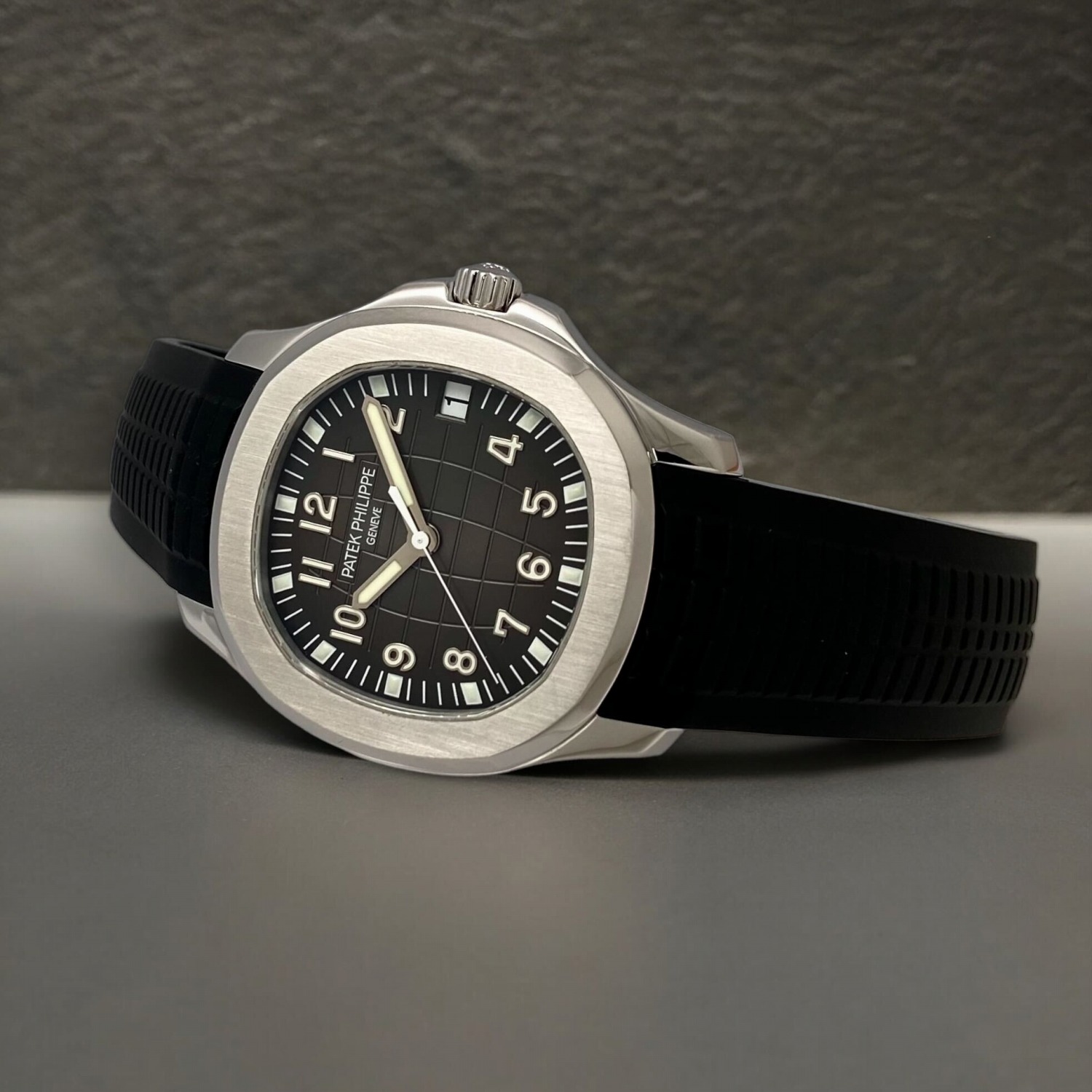 P8181 | [中古]パテックフィリップ アクアノート ラージ 5165A
