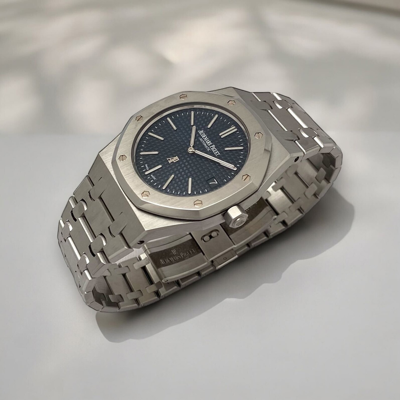 A8289 | [中古]オーデマピゲ ロイヤル オーク エクストラシン 初期