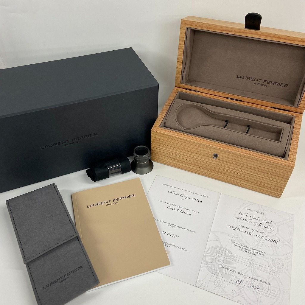 L6791 | [未使用]ローラン・フェリエ クラシック・オリジン ホワイト