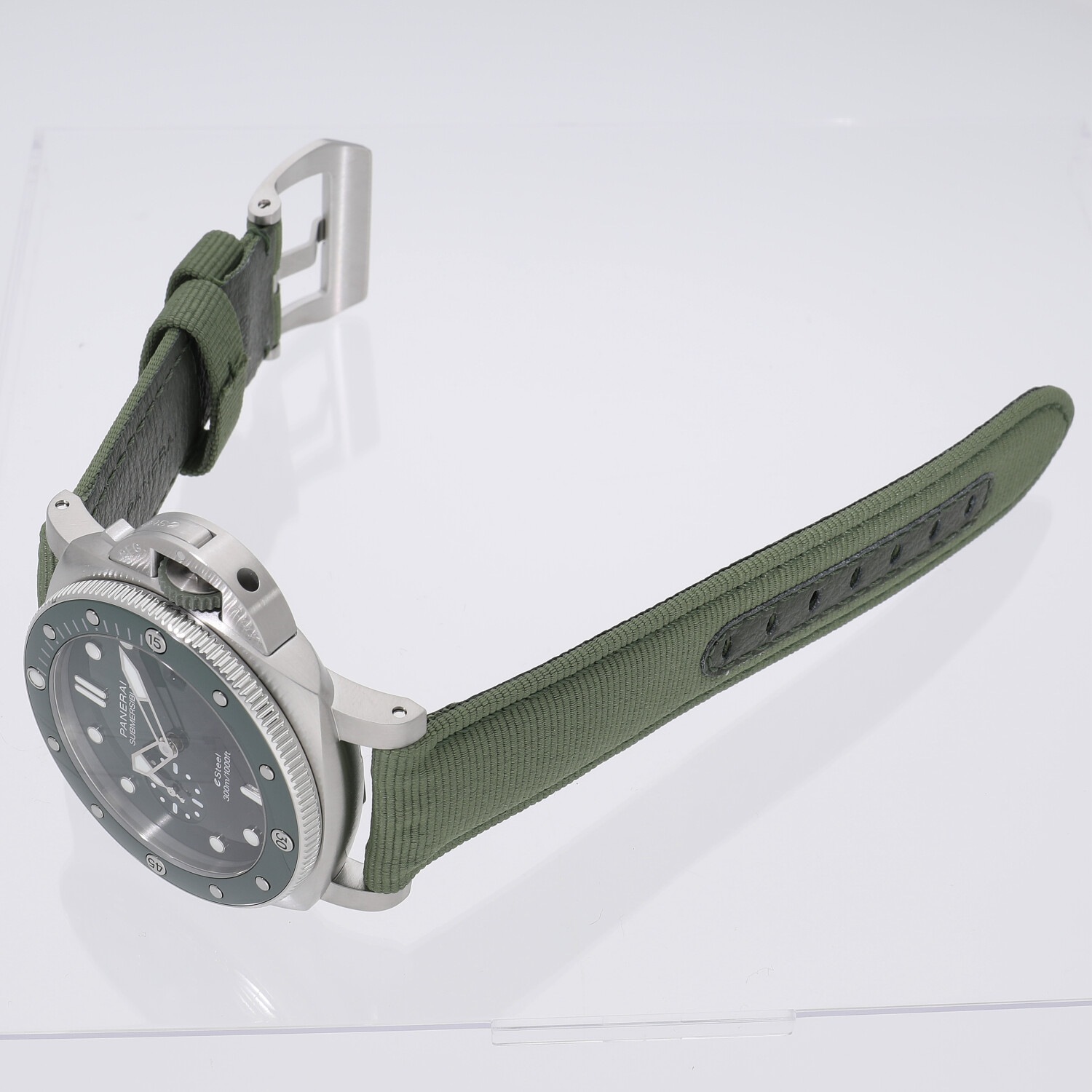 パネライ純正ラバーベルト サブマーシブル47ミリ用 モスグリーン 未