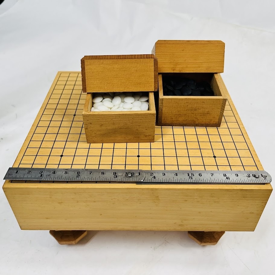 中古】ミニチュア囲碁セット 碁盤 柾目 21.5*20.5*センチ 碁石割れあり