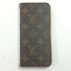 【中古】【送料無料】LOUIS VUITTON M63405 iphone7+&8+ ジョーヌ スマホカバー イニシャル「S.I」※メール便でお送りします【代引き不可】|ルイヴィトン|ブランド品（装飾