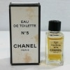 【中古】【送料無料】シャネル NO5 オードトワレ 4.5ml ミニ香水※メール便でお送りします【代引き不可】|シャネル|ブランド品（装飾品）