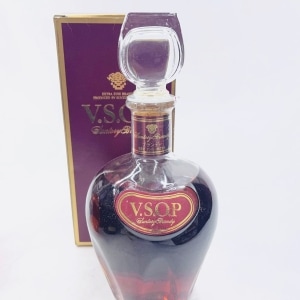未成年の飲酒は法律で禁じられています】ブランデーV.S.O.P サントリー