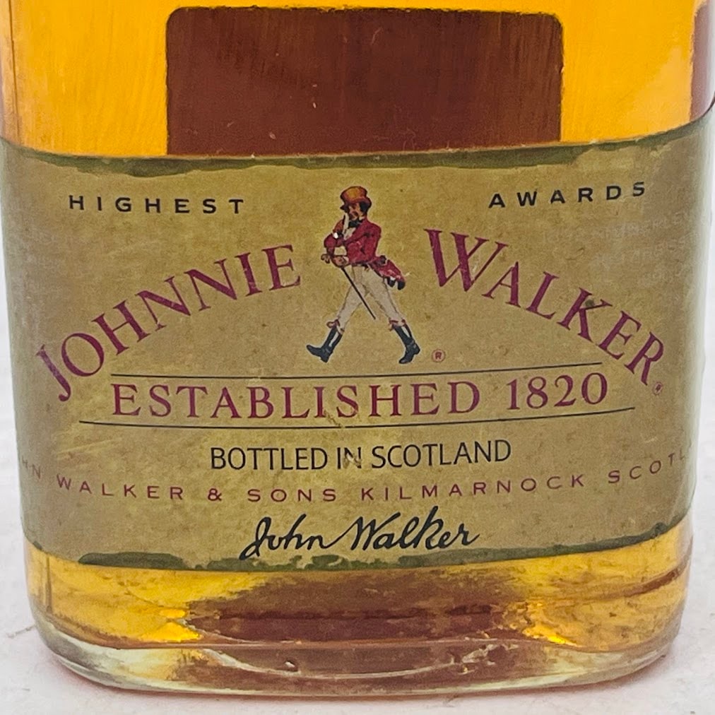 未成年の飲酒は法律で禁じられています】ジョニーウォーカー 赤ラベル