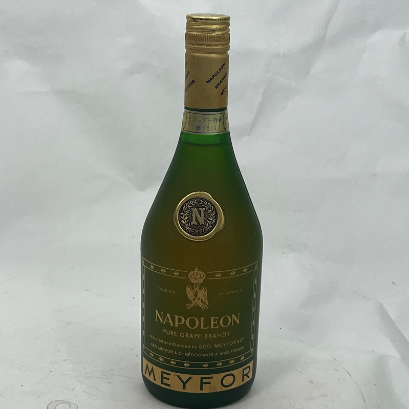 未成年の飲酒は法律で禁じられています】ナポレオンブランデー700ml40