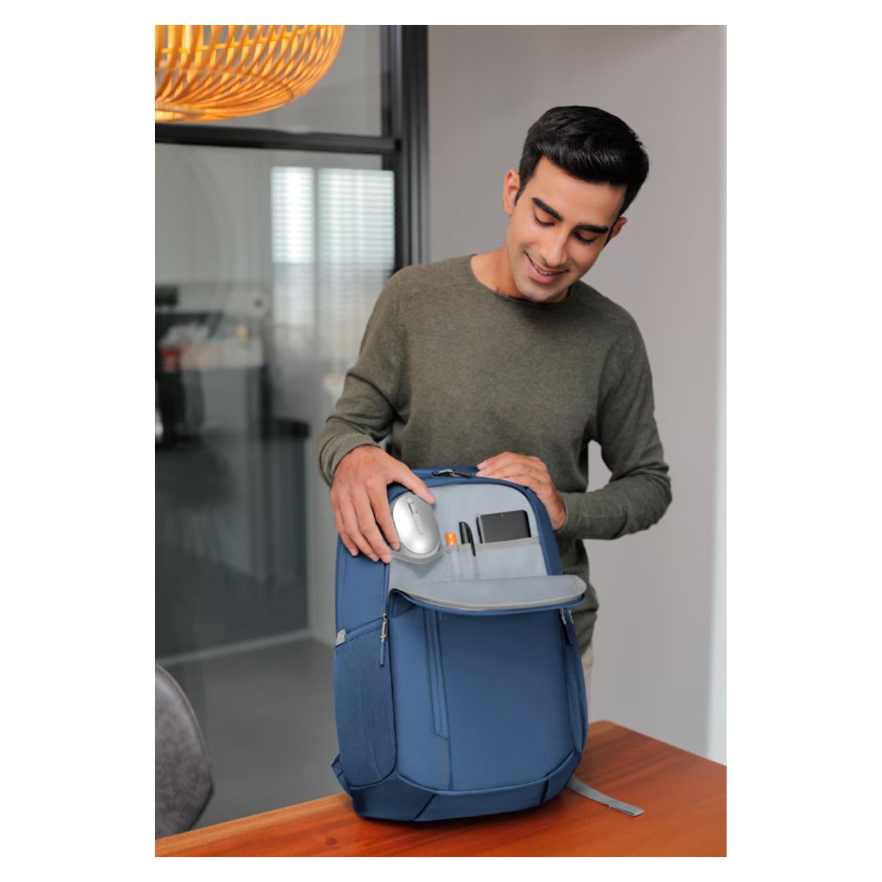 DELL デル・テクノロジーズ EcoLoop Urbanバックパック 14-16 CK460-BDLD-0A ( 16インチノートPC 収納可 20L サイドポケットあり ) ブルー