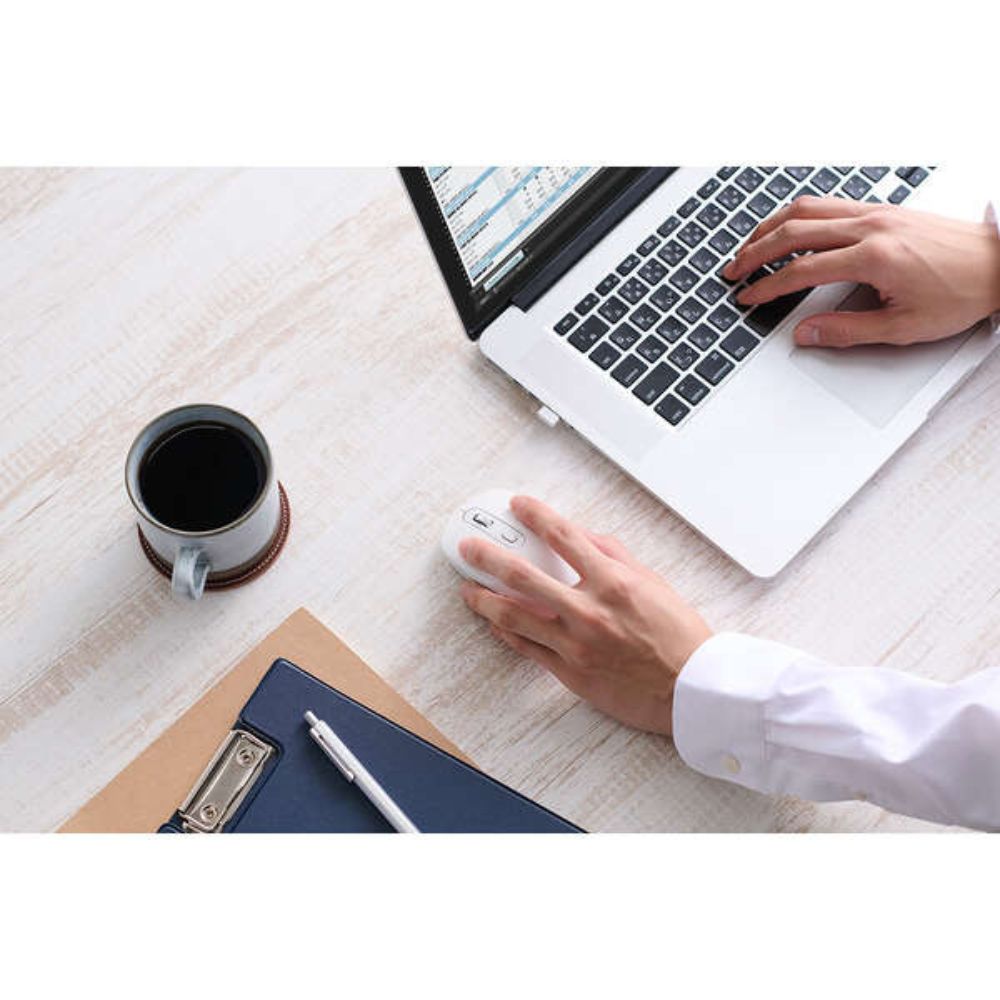 ELECOM エレコム OSMOD Six 無線 充電 静音マウス ( 2.4GHz Bluetooth USBレシーバー収納 BlueLEDセンサー 6ボタン Mサイズ Windows macOS Android iOS iPadOS ChromeOS ) ホワイト