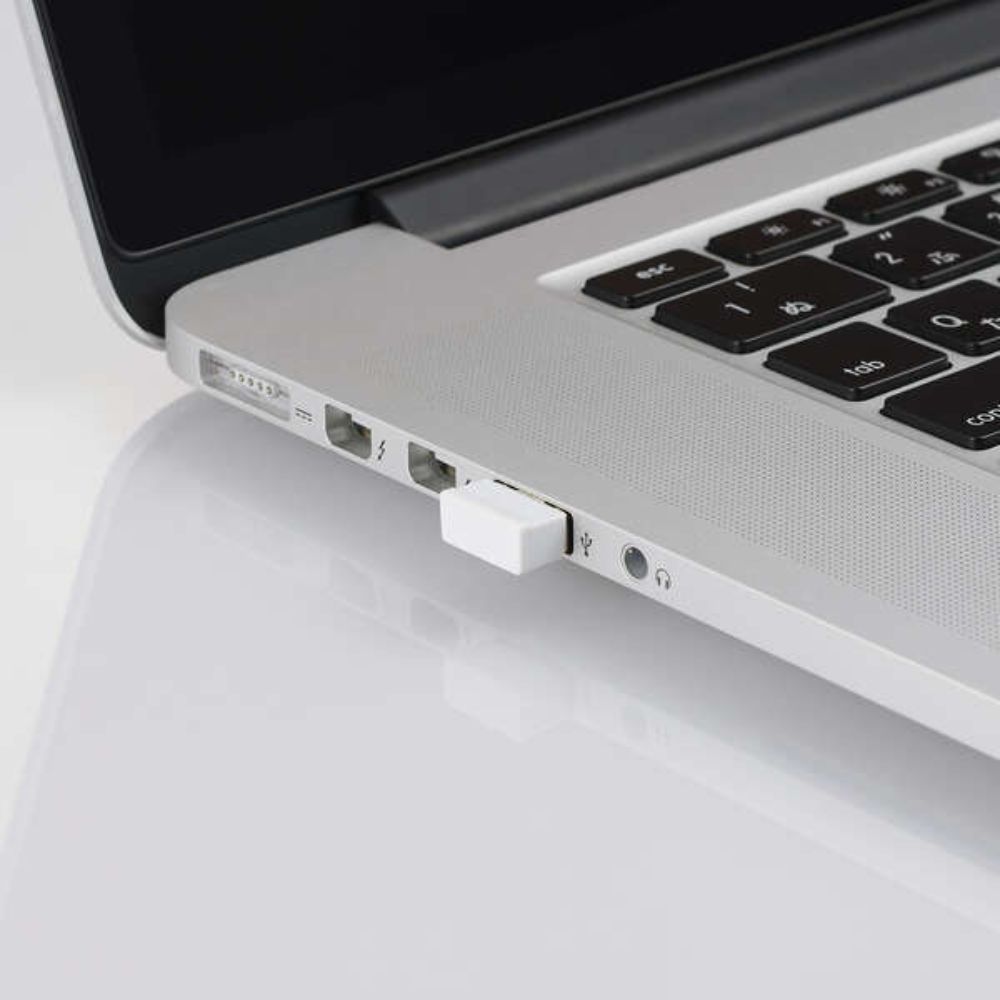 ELECOM エレコム OSMOD Six 無線 充電 静音マウス ( 2.4GHz Bluetooth USBレシーバー収納 BlueLEDセンサー 6ボタン Mサイズ Windows macOS Android iOS iPadOS ChromeOS ) ホワイト