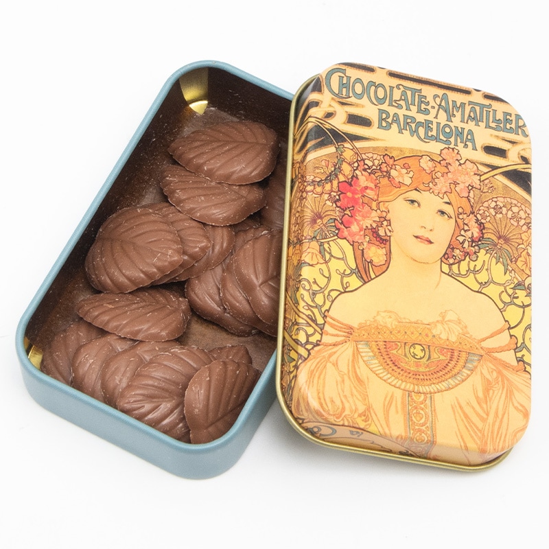 アマリエ ミュシャ缶 リーブスミルクチョコレート 30g 柄3種類のうち