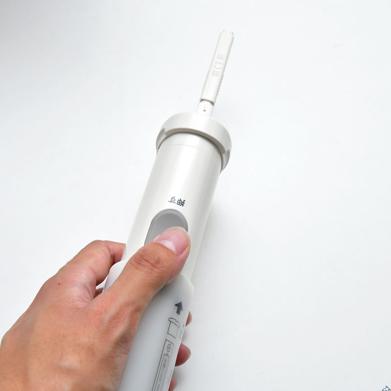 TOTO トラベルウォシュレット 送料無料 乾電池タイプ 携帯用 旅行