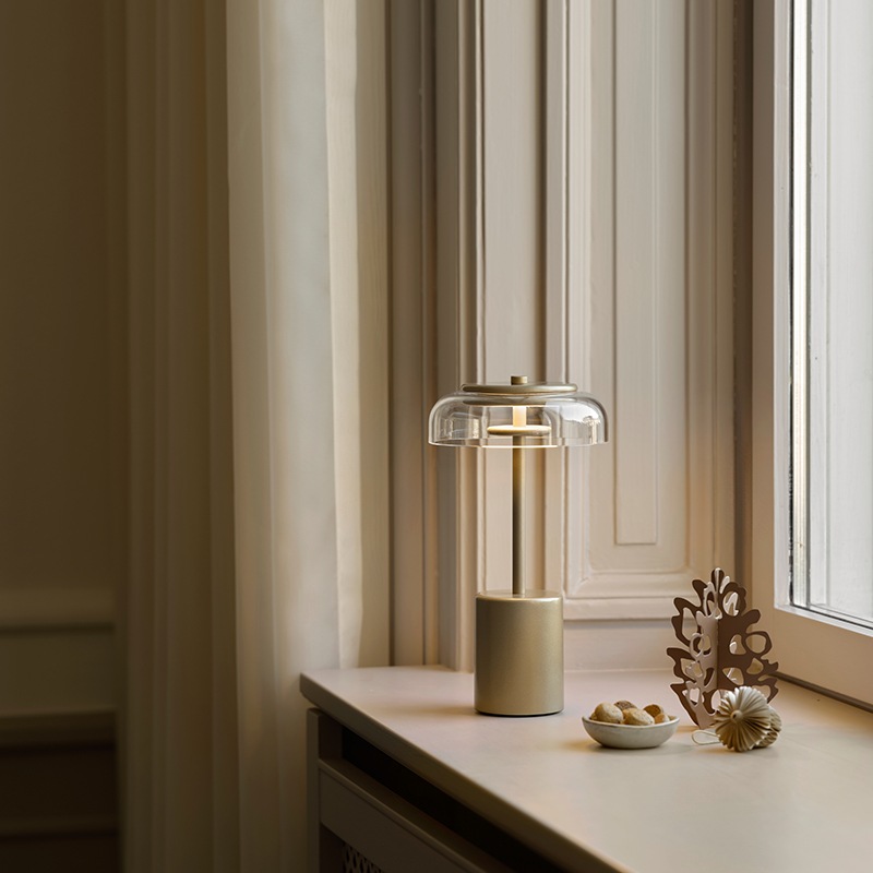 NUURA / BLOSSI TABLE MINI PORTABLE - Gold