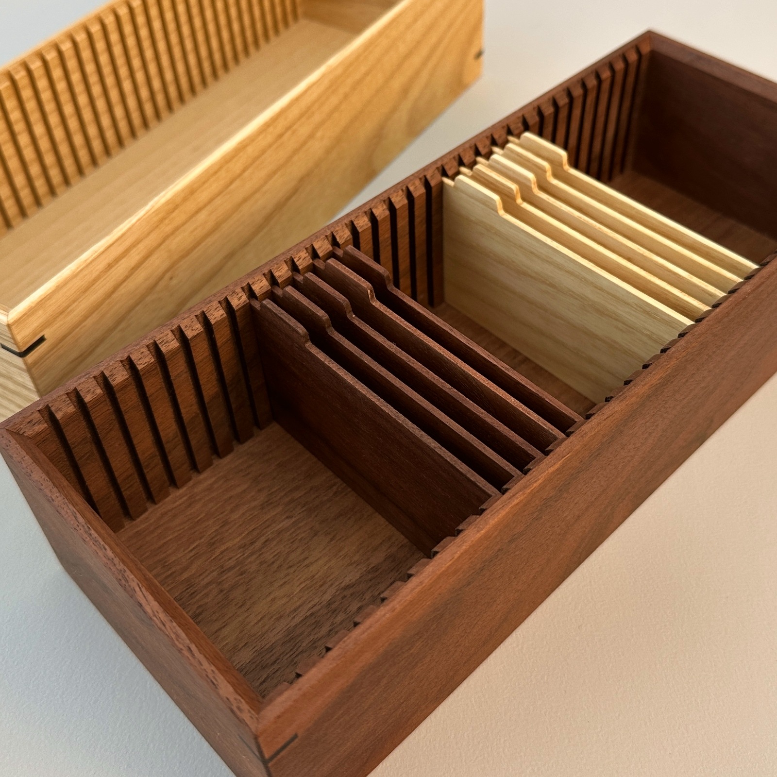 『名刺ストッカー』