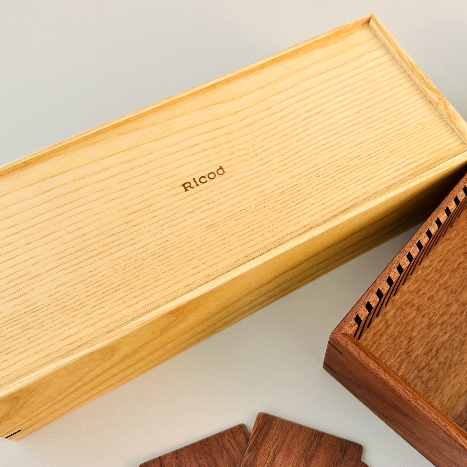 『名刺ストッカー』