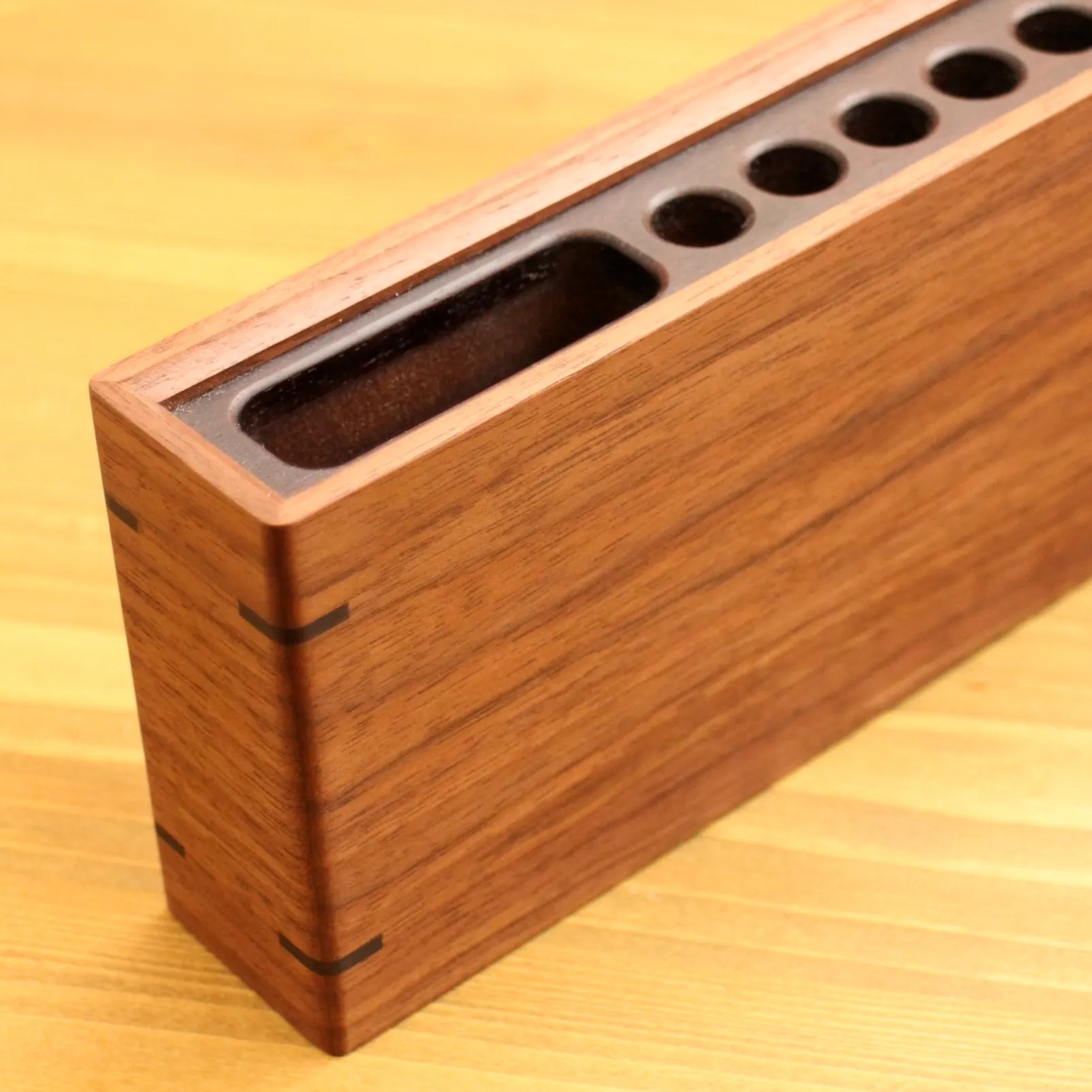 『ペンスタンド　‐ロング‐』