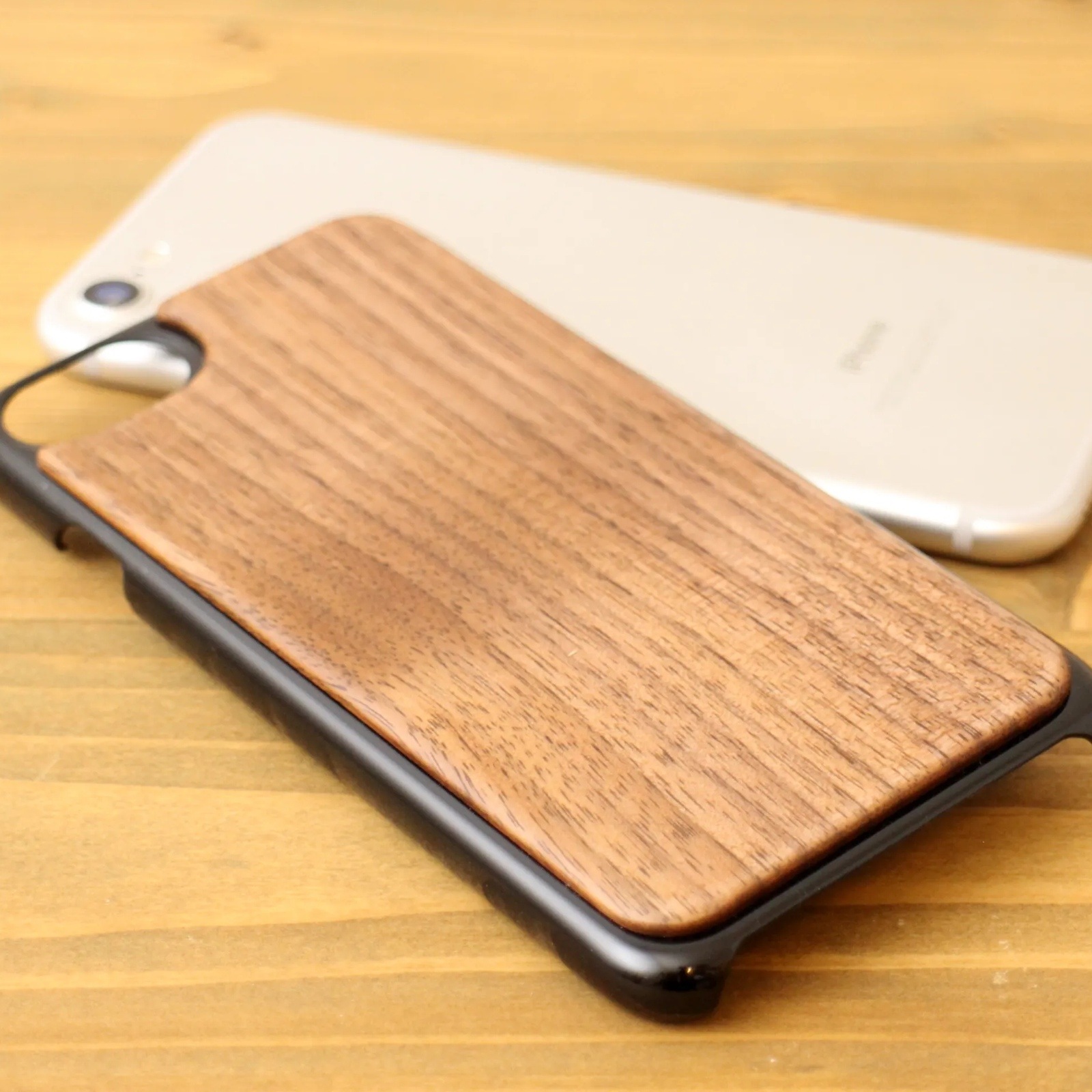 iPhoneケース　