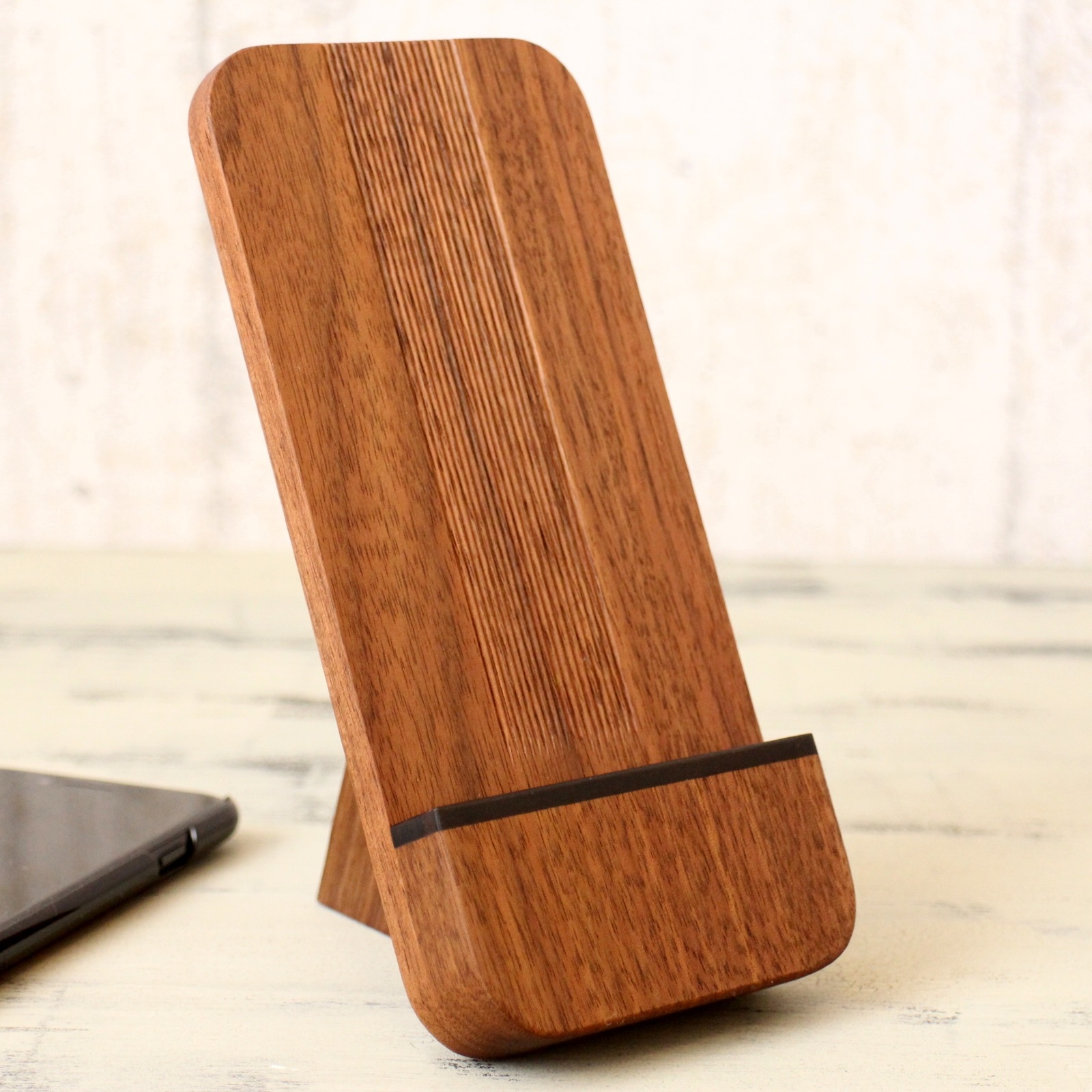 iPhoneスタンド（スマホスタンド）