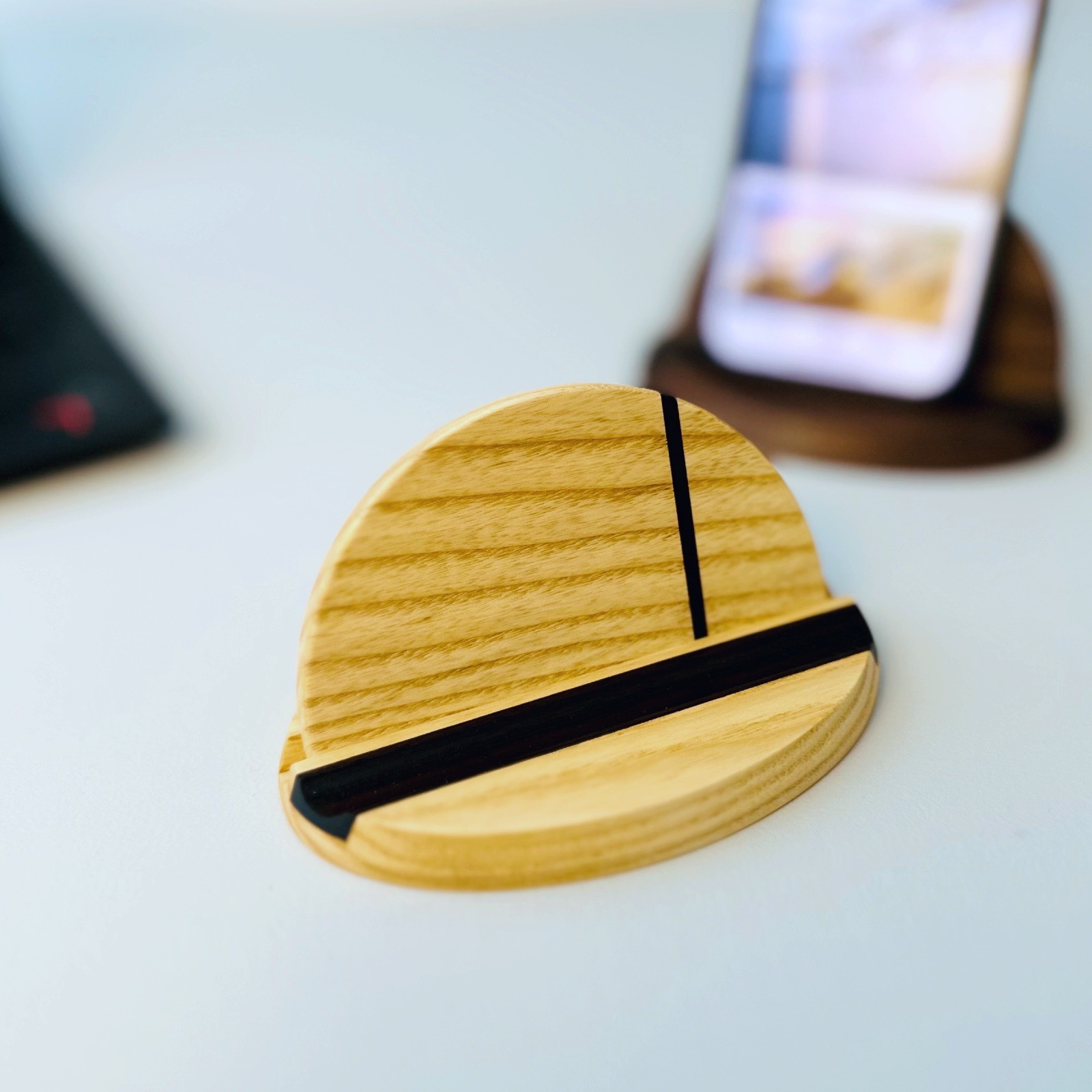 スマホスタンド』 | Smartphone／Tablet（スマホ・タブレット・PC