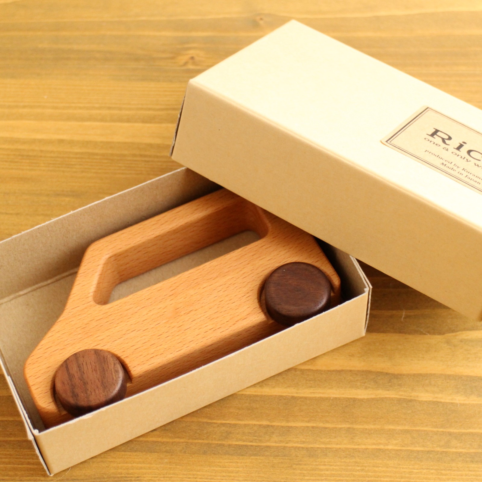 木のくるま　‐軽自動車‐