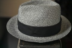 bespokeClassicHat015S��1930`s Black & White hat��