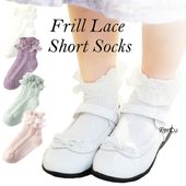 リリーナ 女の子ソックス フリル付き クルー丈 ケーブル編みデザイン
