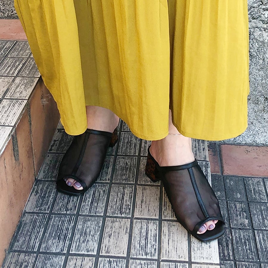 シースルーミュール