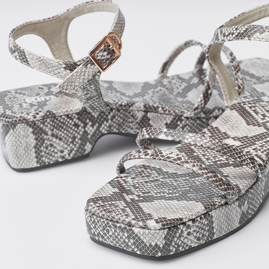 �������ȥ�åץ������