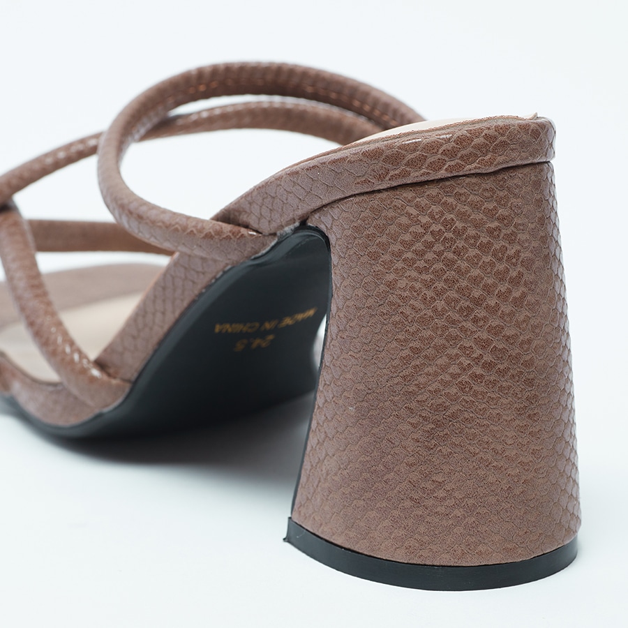 クロコクロスストラップミュール