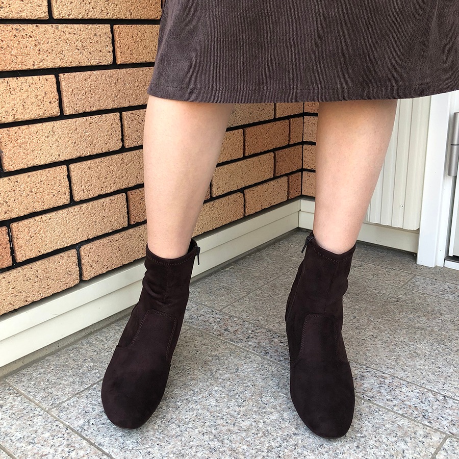 �ǥ�����ҡ���