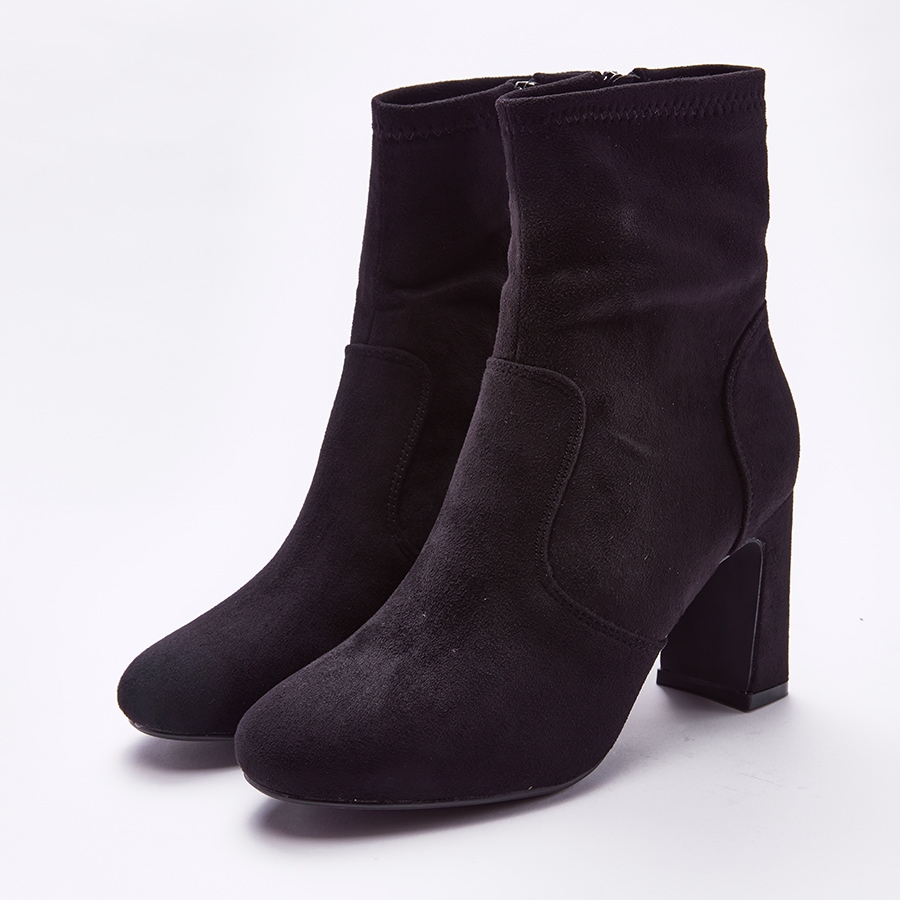 �ǥ�����ҡ���